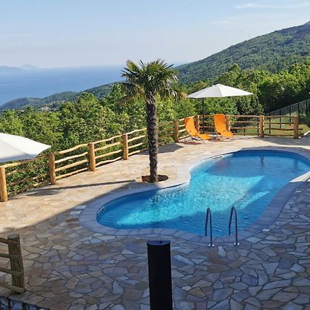 Villa Bora Moscenicka Draga Bed&Breakfast Moscenice Eksteriør billede