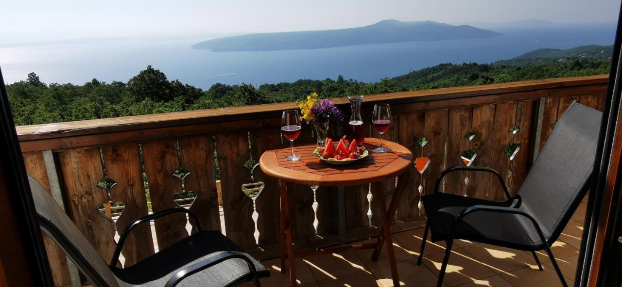 Villa Bora Moscenicka Draga Bed&Breakfast Moscenice Eksteriør billede